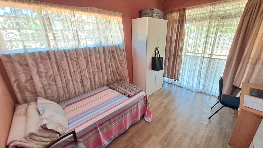 10 Bedroom Property for Sale in Universitas Free State